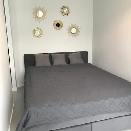 Διαμέρισμα Harcerska-parking W Garazu Podziemnym W Cenie *