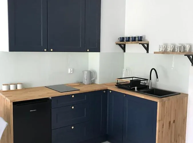 Harcerska-parking W Garazu Podziemnym W Cenie Lägenhet Władysławowo